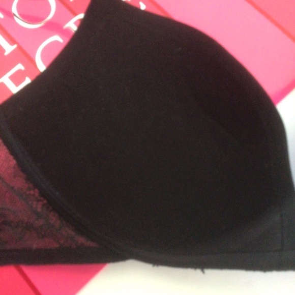 VICTORIAS SECRET VERY SEXY PUSH UP BRA BLACK SATIN AND LACE SIZE 32D - Picture 11 of 16